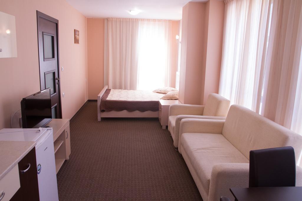 Guest House Sg-Brothers Obzor Exteriör bild