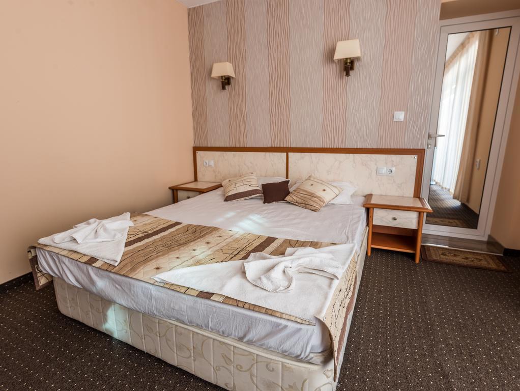 Guest House Sg-Brothers Obzor Exteriör bild