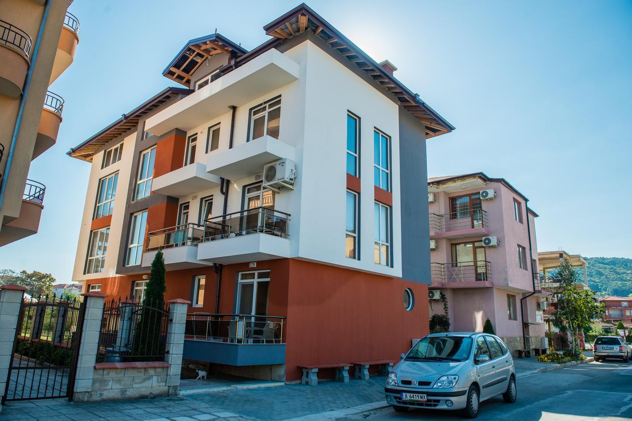 Guest House Sg-Brothers Obzor Exteriör bild