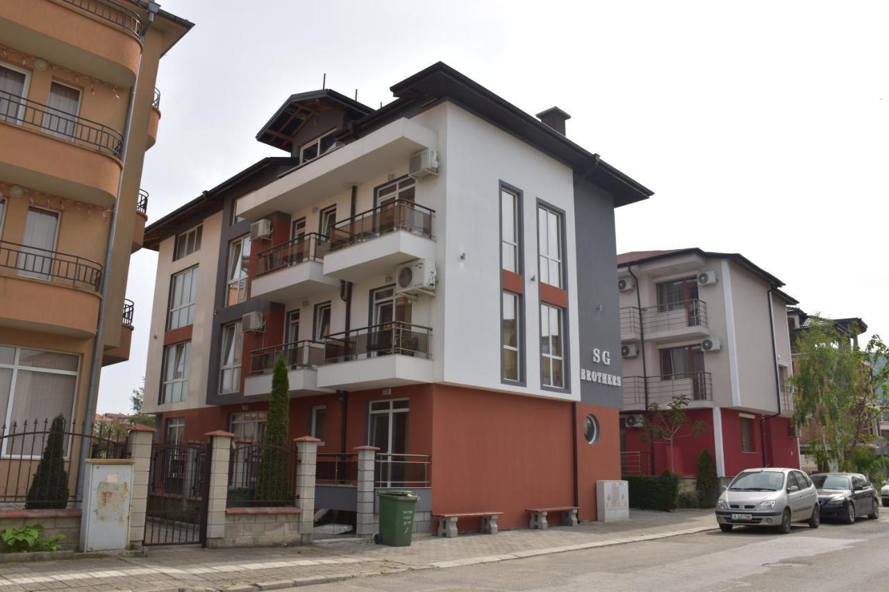 Guest House Sg-Brothers Obzor Exteriör bild